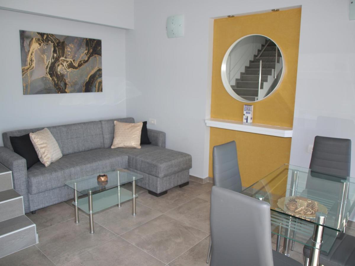 Attic Apartments Агия Анна Екстериор снимка