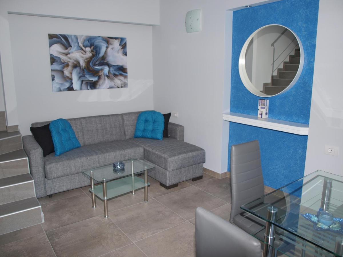 Attic Apartments Агия Анна Екстериор снимка