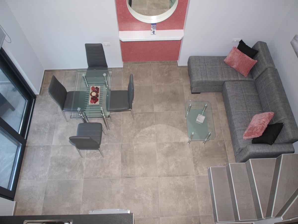 Attic Apartments Агия Анна Екстериор снимка